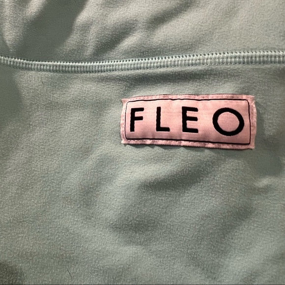 FLEO Aqua Splash x Katie Crewe XS - Picture 6 of 6